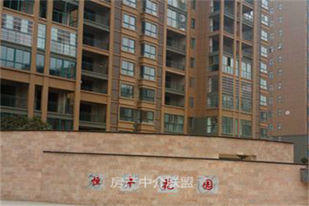 港基文化园黄金楼层带储藏室3室2厅2卫85万120m2出售